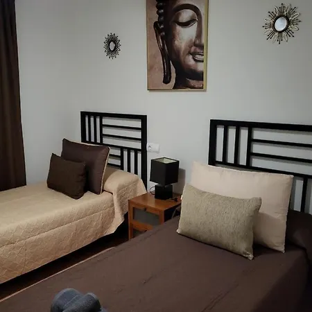 Apartment Bajo De Esencia Relajante Con Piscina Privada Y Patio! *