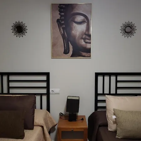 Bajo De Esencia Relajante Con Piscina Privada Y Patio! Apartment *