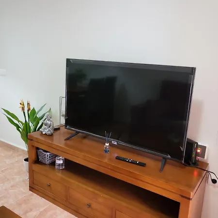 Bajo De Esencia Relajante Con Piscina Privada Y Patio! Apartment *