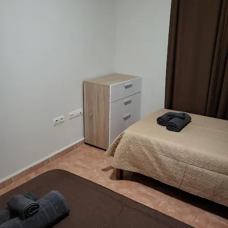 Bajo De Esencia Relajante Con Piscina Privada Y Patio! Apartment