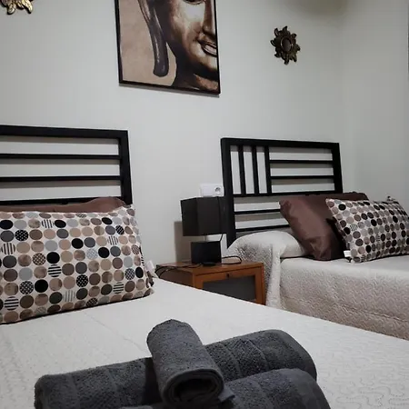 Bajo De Esencia Relajante Con Piscina Privada Y Patio! Apartment *