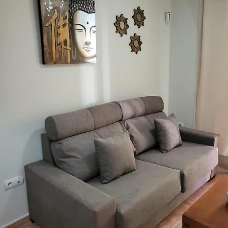Bajo De Esencia Relajante Con Piscina Privada Y Patio!