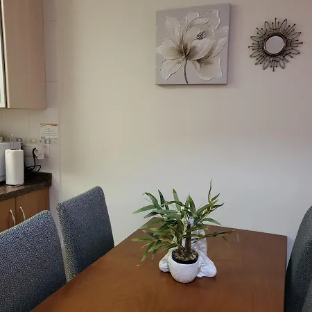 Apartment Bajo De Esencia Relajante Con Piscina Privada Y Patio! *