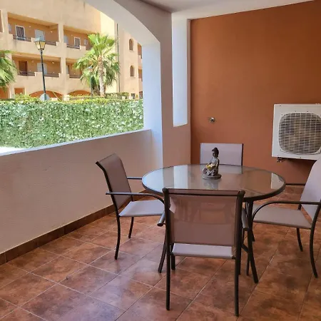 Bajo De Esencia Relajante Con Piscina Privada Y Patio! Apartment
